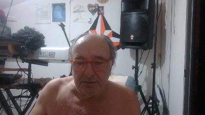 bohemio_54 live cam on Cam4