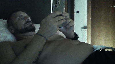 bolognabig live cam on Cam4