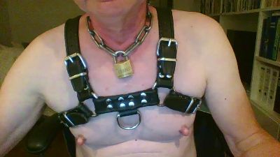 bomberglatzefun live cam on Cam4