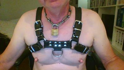 bomberglatzefun live cam on Cam4
