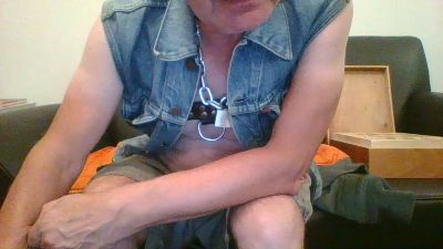 bomberglatzefun live cam on Cam4