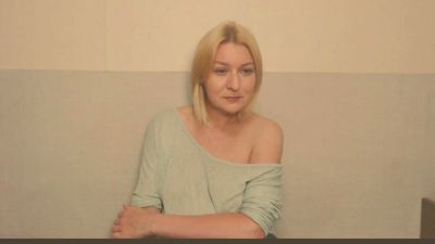 bonnie_kisssexy live cam on Cam4