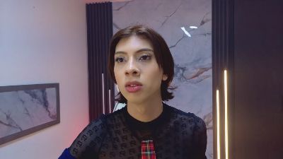 bonnie_swan live cam on Cam4