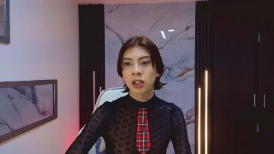 bonnie_swan live cam on Cam4