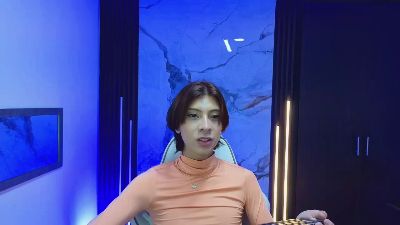 bonnie_swan live cam on Cam4