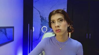 bonnie_swan live cam on Cam4