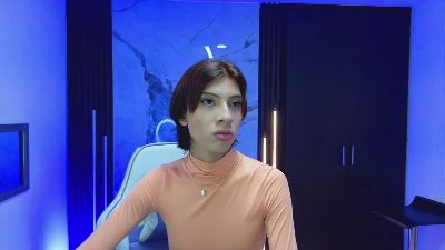 bonnie_swan live cam on Cam4