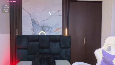 bonnie_swan live cam on Cam4