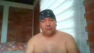 boomlatino2025 live cam on Cam4