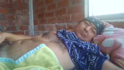 boomlatino2025 live cam on Cam4