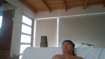 boomlatino2025 live cam on Cam4