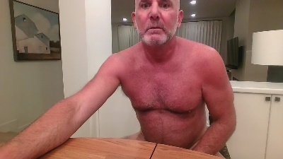 boreddad2023 live cam on Cam4