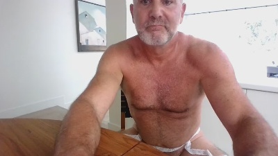 boreddad2023 live cam on Cam4