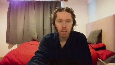 bornfree23 live cam on Cam4