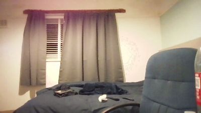bornfree23 live cam on Cam4