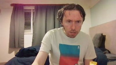 bornfree23 live cam on Cam4