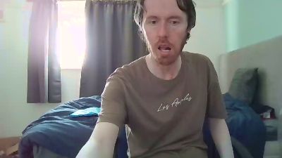 bornfree23 live cam on Cam4