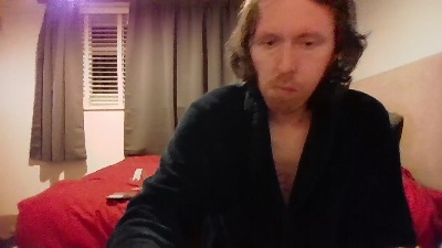 bornfree23 live cam on Cam4
