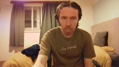 bornfree23 live cam on Cam4