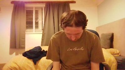 bornfree23 live cam on Cam4