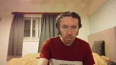 bornfree23 live cam on Cam4