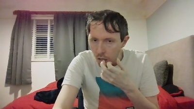 bornfree23 live cam on Cam4