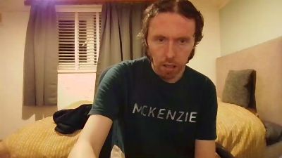bornfree23 live cam on Cam4