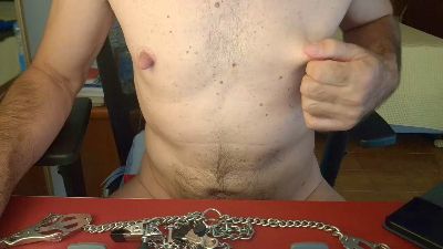 borntobe_hot live cam on Cam4