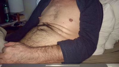 borntobe_hot live cam on Cam4