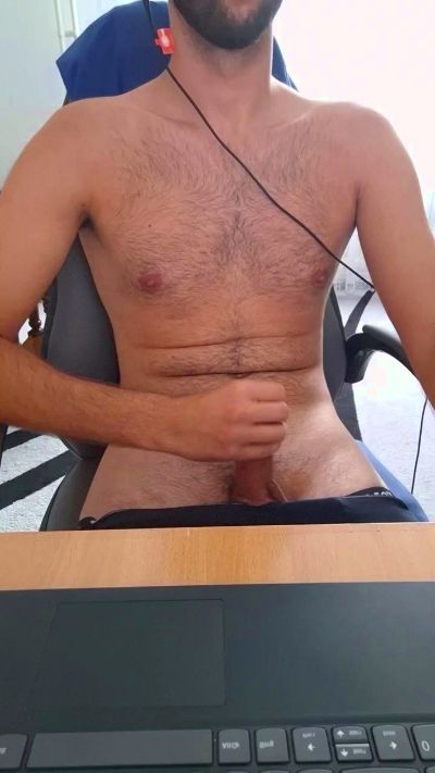 bosnian_dickkk live cam on Cam4