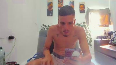 boss_yorley live cam on Cam4