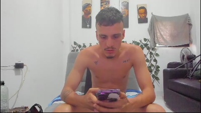 boss_yorley live cam on Cam4