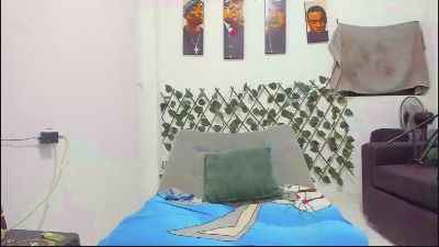 boss_yorley live cam on Cam4