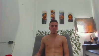 boss_yorley live cam on Cam4