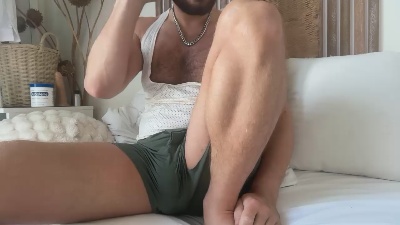 boy28london live cam on Cam4