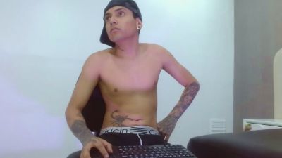 boy_sex451 live cam on Cam4