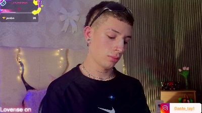 boyfox_tay Live Cam on Cam4