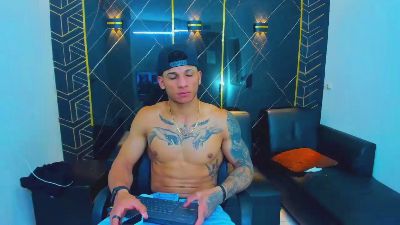 video chatroom Boyslatinhot5