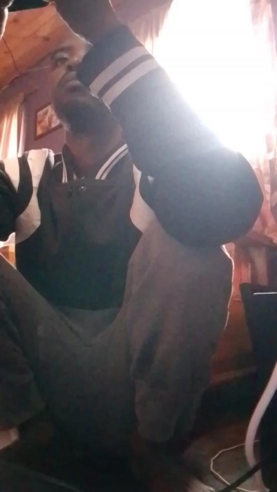 boyyoung4 live cam on Cam4