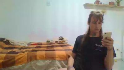 brarge live cam on Cam4