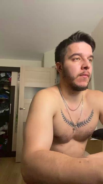 bravo_maestro live cam on Cam4