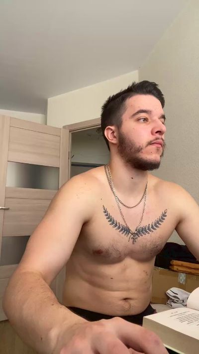 bravo_maestro live cam on Cam4