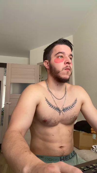 bravo_maestro live cam on Cam4