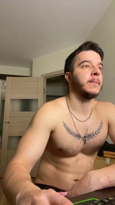 bravo_maestro live cam on Cam4