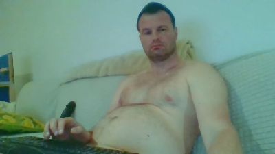bredik1 live cam on Cam4