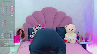 briana_sex322 live cam on Cam4