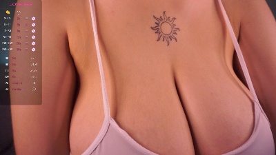 bright_ruslana live cam on Cam4
