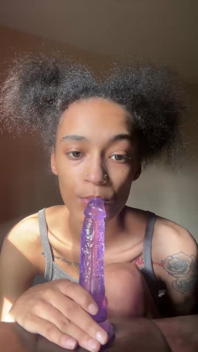 briiskii live cam on Cam4