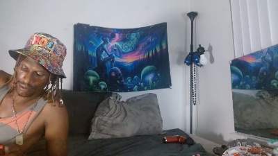 brownshuga live cam on Cam4