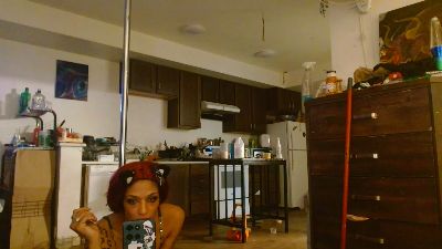 brownshuga live cam on Cam4